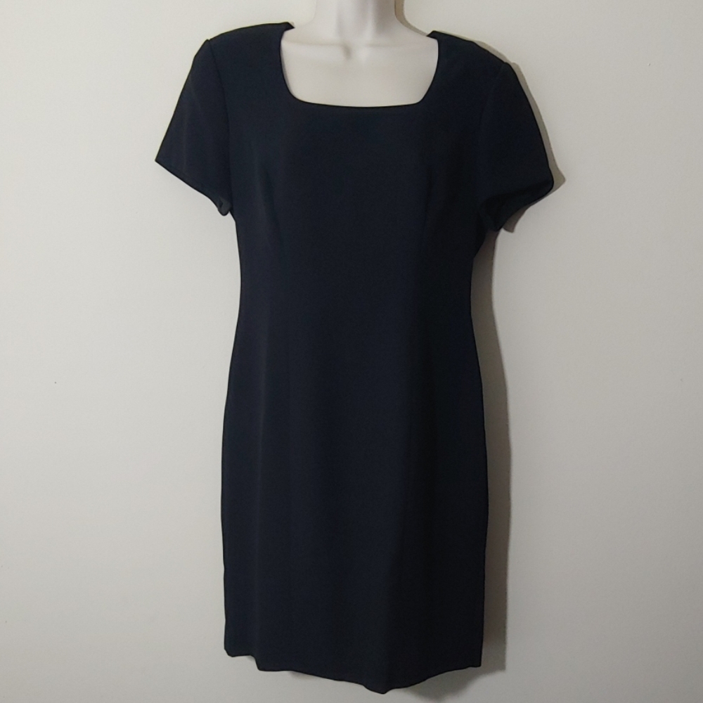 Liz Claiborne Sheath Business Dress Size 8 Petite